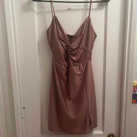 Windsor Dresses & Skirts - Mauve Mini Dress